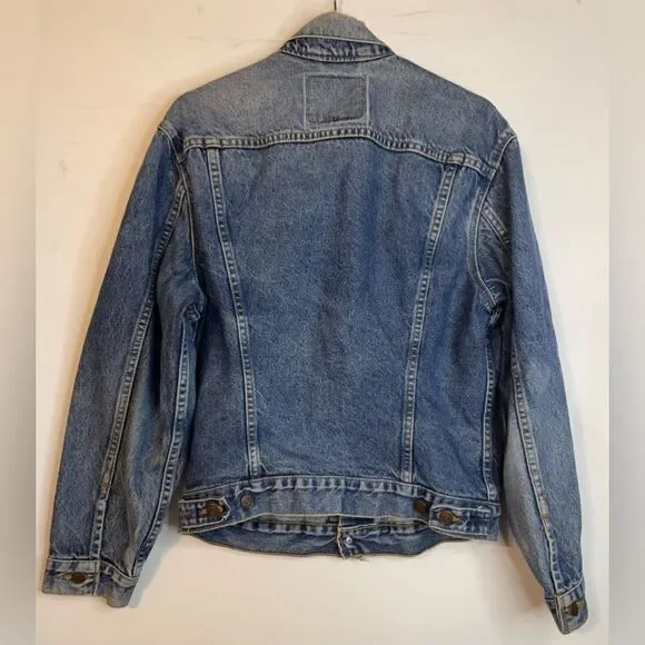Levi Strauss & Co. 70's Button Front Denim Jacket Medium/Stamp‎ 527